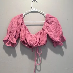 Luca + Grae Pink‎ Tie Front Crop Top Puff Sleeves Size Small Cruise Summer thumbnail 3
