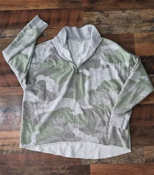 aerie Oversized Gray & Light Green Camo Half-Zip Sweater thumbnail 1