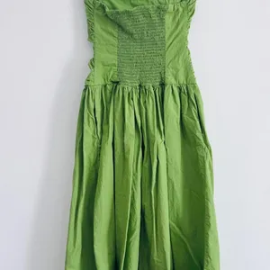 Unbranded Women's Green Dress thumbnail 3