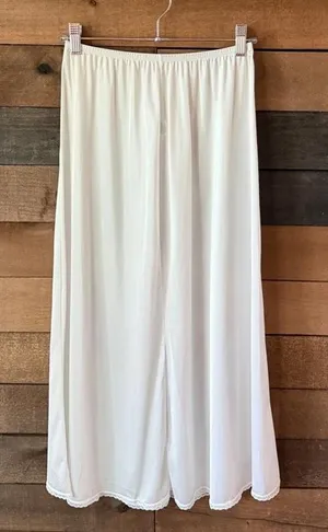 Vintage Vanity Fair White Nylon Half Slip Lace Hem Midi Slip Skirt thumbnail 1