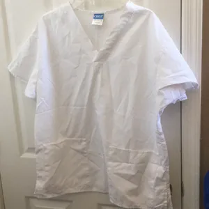 FINAL MARKDOWN Ladies’ Crest Scrub Top (M) White Size M thumbnail 1