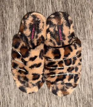 Cheetah slippers Brown Size 6 thumbnail 1