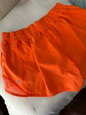 Lululemon Shorts Hotty Hot 2.5" thumbnail 2