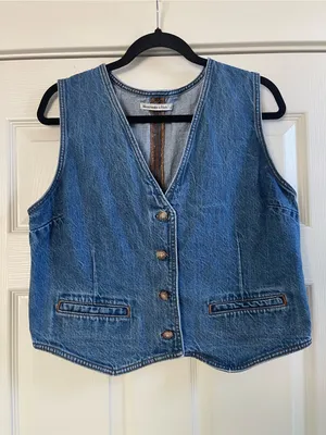 Women’s Abercrombie & Fitch Medium Wash Button-Front Denim Vest Blue Size L thumbnail 2