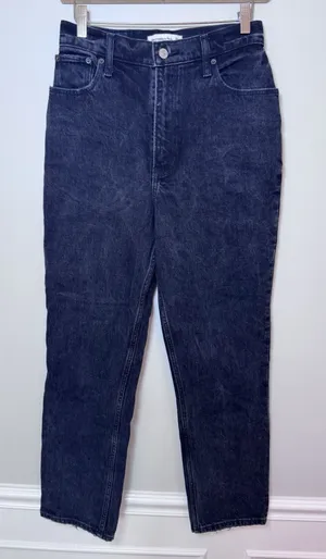 Abercrombie & Fitch Curve Love The 90s Straight Ultra High Rise Jeans Size 26 thumbnail 1