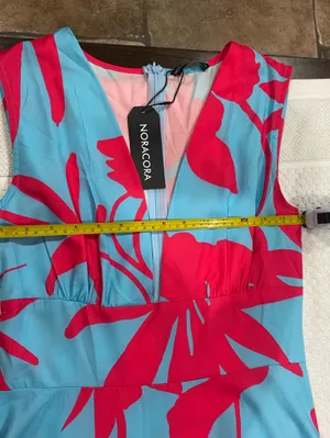 Sleeveless Maxi Dress in Turquoise with Hot Pink Floral Print thumbnail 3