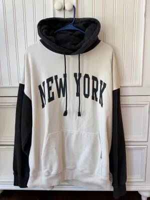 Brandy Melville Sweatshirt thumbnail 1