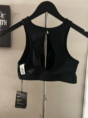 Nike Black Backless Sleeveless Crop top thumbnail 3