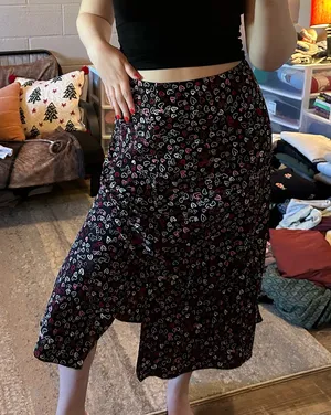 Loft Heart Skirt thumbnail 3