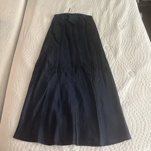 Aritzia Maxi Slip Satin Skirt thumbnail 2