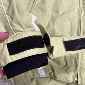 Obermeyer Women's Ski Jacket, Pale Green/White, Size 10 thumbnail 5