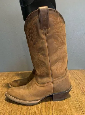 Justin Boots Women’s western cowboy size 6.5B riding boots brown leather thumbnail 2