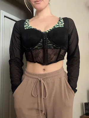 Black Lace Crop Top long sleeve thumbnail 1
