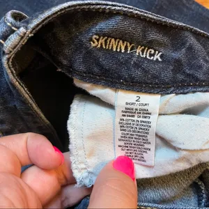 American Eagle skinny kick jeans size 2 thumbnail 4