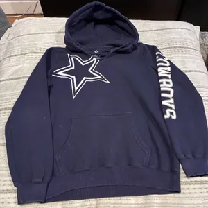 National Football League EUC Navy Dallas Cowboys Pullover Hoodie Sweatshirt Women’s Size Large thumbnail 3