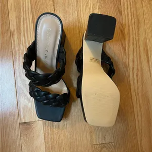Braided Block Heel Sandals, Black, Size 6.5, NWOT thumbnail 6
