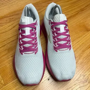 Brooks Levitate 5 “Gray Pink” 1203571B003 9W B NO BOX thumbnail 20