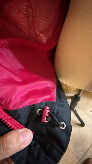 The North Face Pink & BlackThe North Face Pink & Black Hooded Windbreaker Jacket thumbnail 7