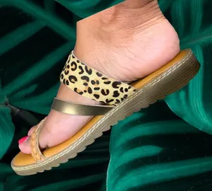 Women’s Blowfish leopard Sandals thumbnail 1