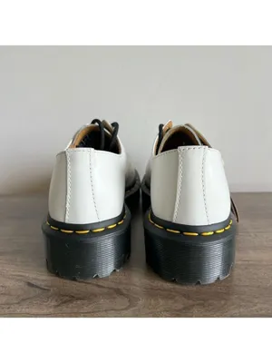 DR. MARTENS 1461 Bex Off White Unisex Oxford Shoe Size 6 or 5 #892 thumbnail 4