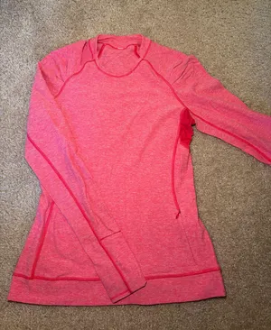 Lululemon Long Sleeve thumbnail 1