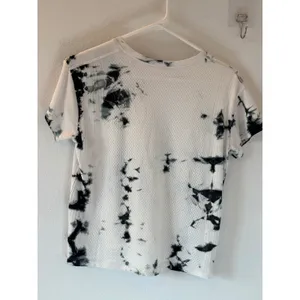 Lululemon Swiftly Tech Short Sleeve 2.0 Tie Dye Marble Black White Crew Neck Tee thumbnail 2