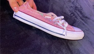 Converse Sneakers thumbnail 1