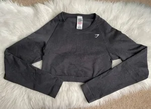 Long-sleeve Crop Top thumbnail 1