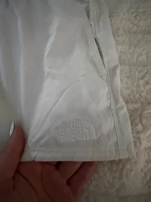 North face shorts thumbnail 2