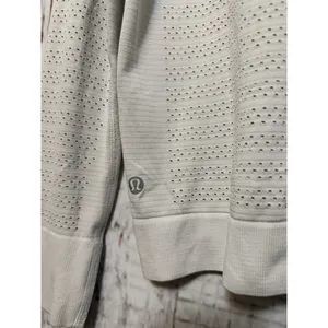 Lululemon Swiftly Breathe Long Sleeve Stretch Perforated Shirt White Size 6/8 thumbnail 7