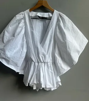 Zara White V-Neck Peplum Puff-Sleeve Blouse 100% Cotton Size Large thumbnail 1