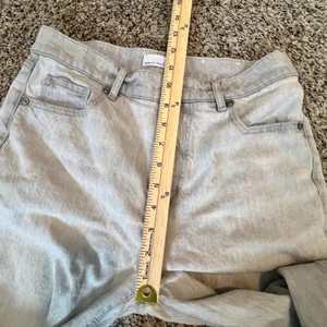LOFT Womens Light Grey High Waist Straight‎ Crop Denim Jeans Size 26 2 thumbnail 5