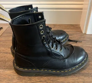 Doc Martens  thumbnail 1