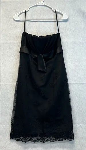 WHITE HOUSE BLACK MARKET Dress Womens Size 4 Black Lace Lined Strapless Cocktail thumbnail 1