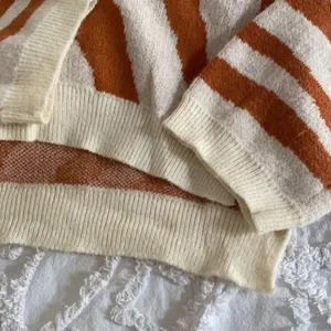 NWT STORIA Zebra Crop Sweater thumbnail 2
