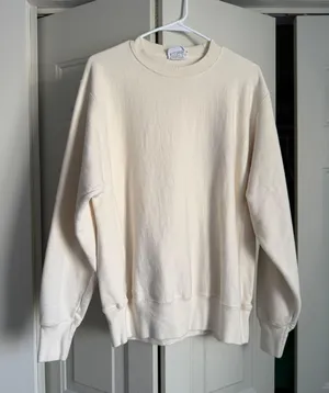 Champion Cream Crewneck thumbnail 1