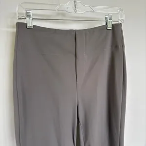 Halara Flex High Rise Flare Gray Work Pant Casual Comfort Leggings Medium thumbnail 3