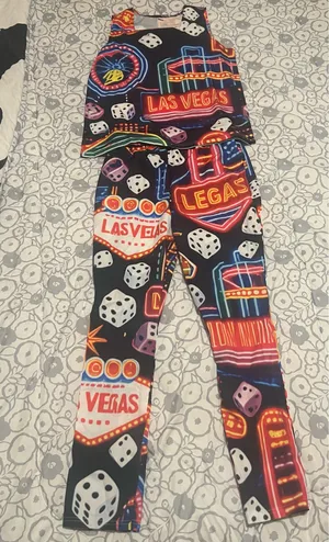 Las Vegas Sin City Themed Multicolor Themed 2 Piece Set ( SZ L) NWOT Gambling thumbnail 6