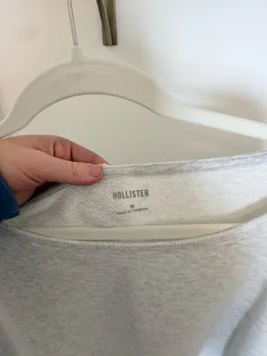 Hollister Oversized Sweatshirt thumbnail 2