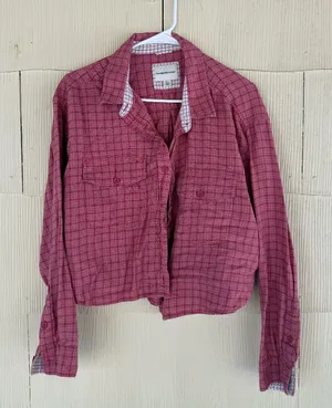 American Eagle Cropped Pink Cozy Plaid Flannel Button Down thumbnail 1