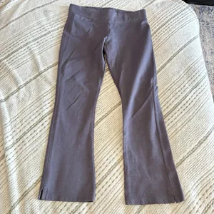 American Giant Pants Womens Size 4 Gray Ponte Kick Flare Stretch Pull On Casual thumbnail 3