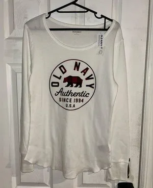 Old Navy Thermal Pajama Holiday Top Size M thumbnail 1