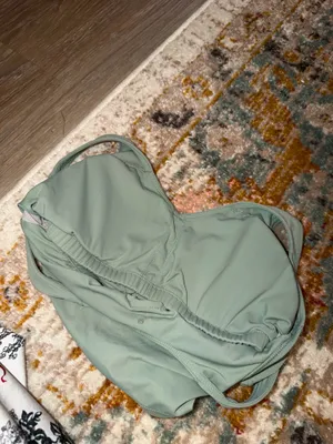 Amazon Tank Top Sports Bra thumbnail 3