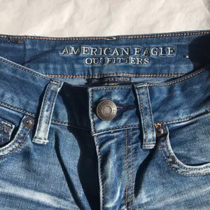 American Eagle denim shorts thumbnail 2