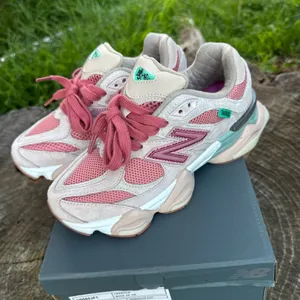 New balance 9060 women sneakers shoes seze 4.5 thumbnail 1