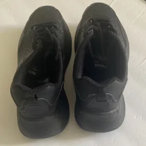 Black faux leather sneakers size: 8 thumbnail 4