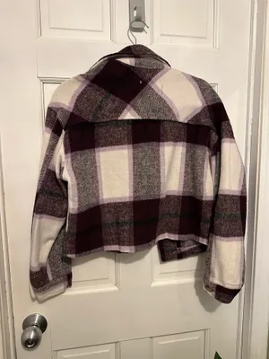 Cropped Shacket  thumbnail 2