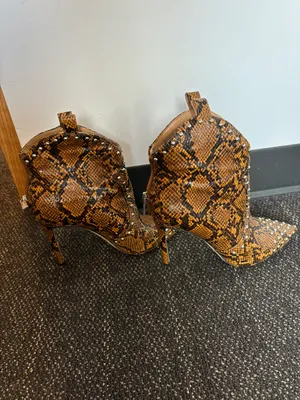 Jessica Simpson Snake skin boots heels thumbnail 2