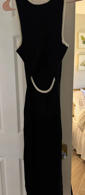 Amazon Dress thumbnail 1