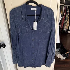 $55 NWT Sewn+Seen denim chambray button up shirt western/rodeo L thumbnail 3